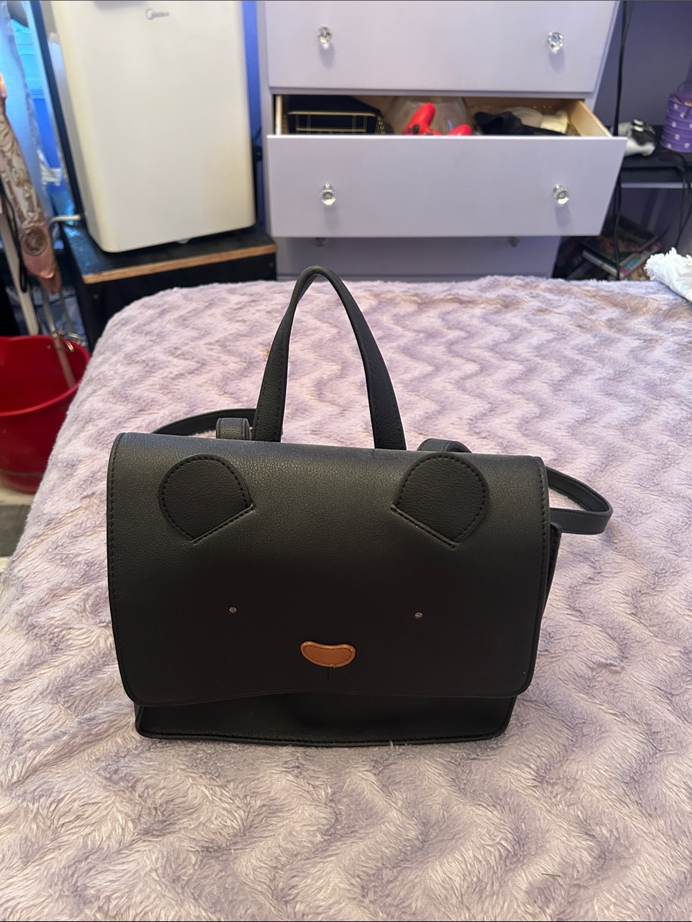 Cute Black Bear-Accent Crossbody Bag - Unbranded